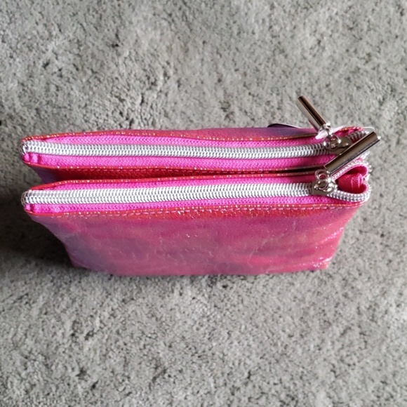 NWT Tri Coastal Design cosmetics bag - Picture 2 of 6